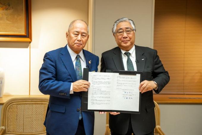 日本セルフケア推進協議会との協定式2